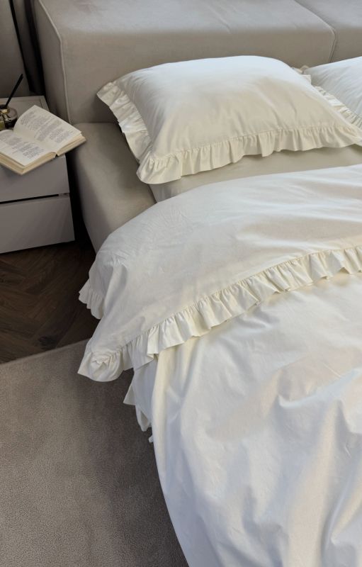 Комплект постільної білизни «МЛС» Сімейний Поплін преміум &рюша